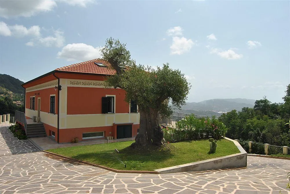 Villa Gli Ulivi Di Montalbano La Spezia Alloggio per agriturismo