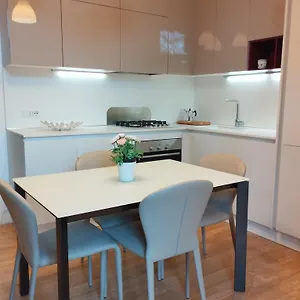 Casa Matilde , Milano Italia