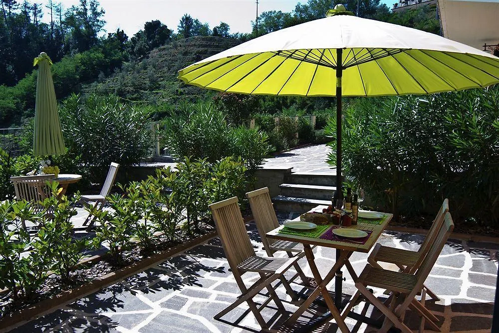 Gli Ulivi Di Montalbano Villa La Spezia