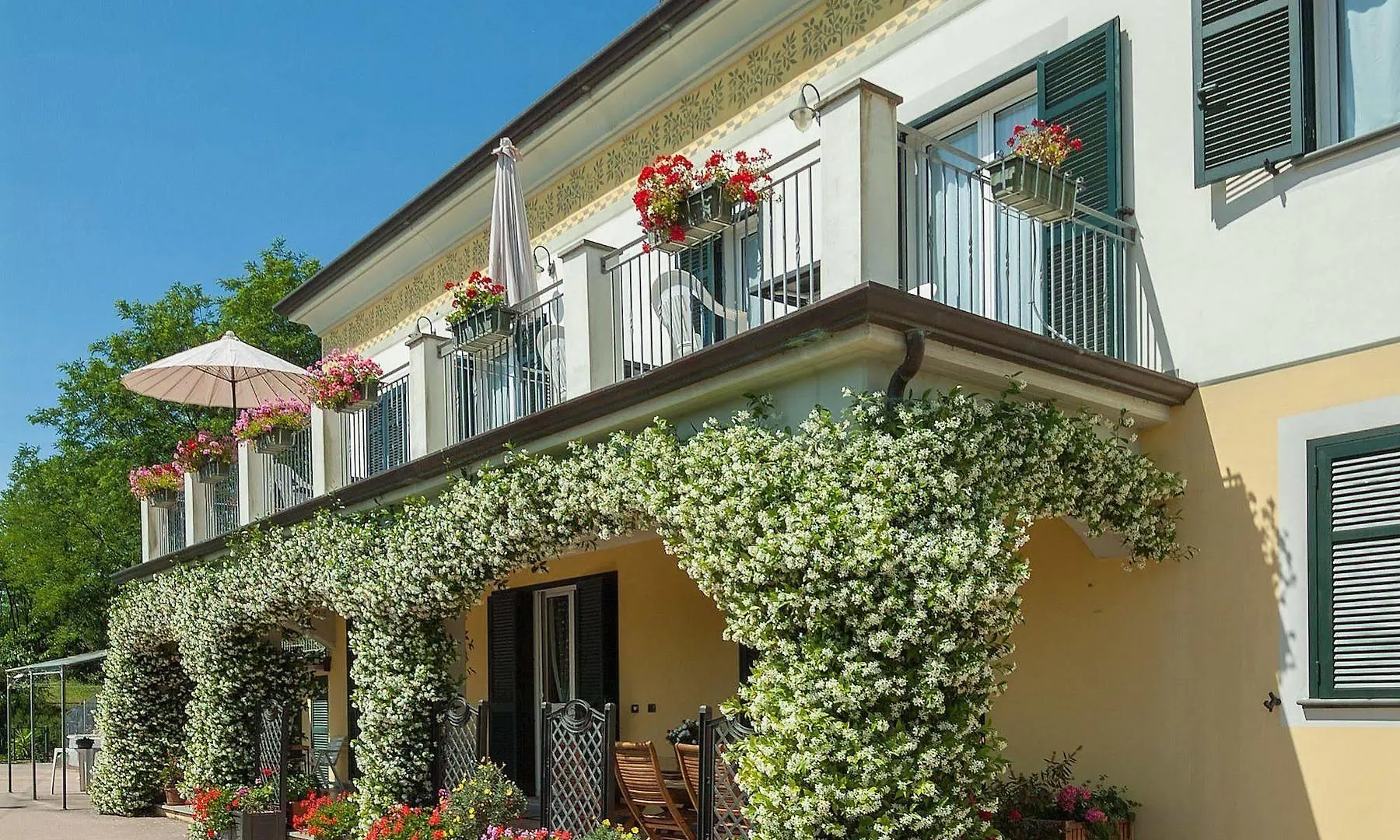 Gli Ulivi Di Montalbano Villa La Spezia Feriegård