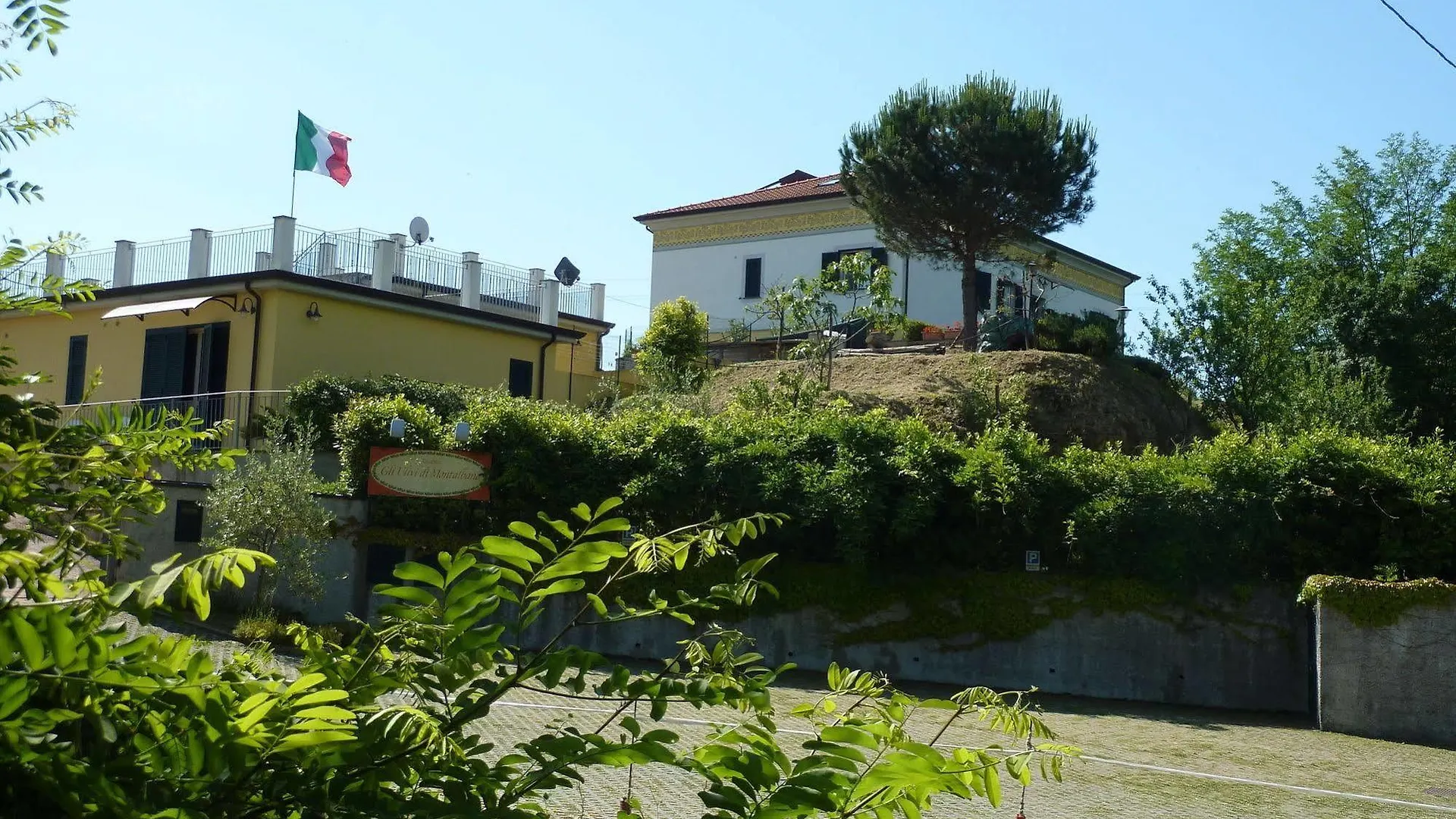 Villa Gli Ulivi Di Montalbano La Spezia Bauernhof